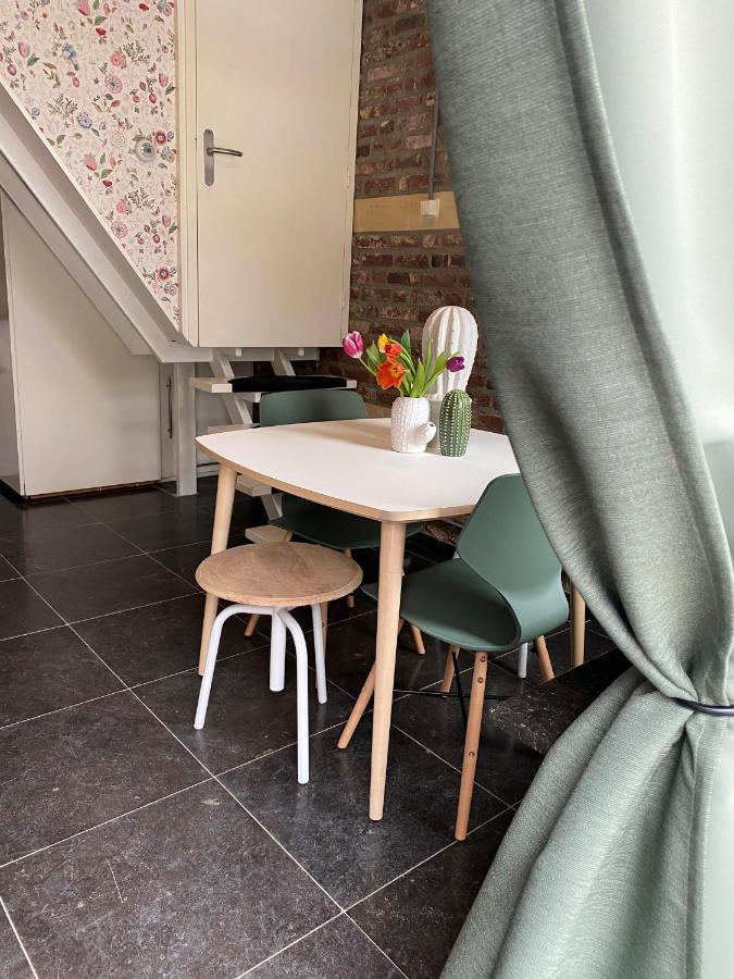 - Buitenverblijf Huiskenshof Zuid-limburg Casa de férias *